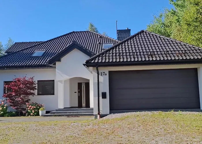 Dom U Marzycieli Na Kaszubach Kobysewo